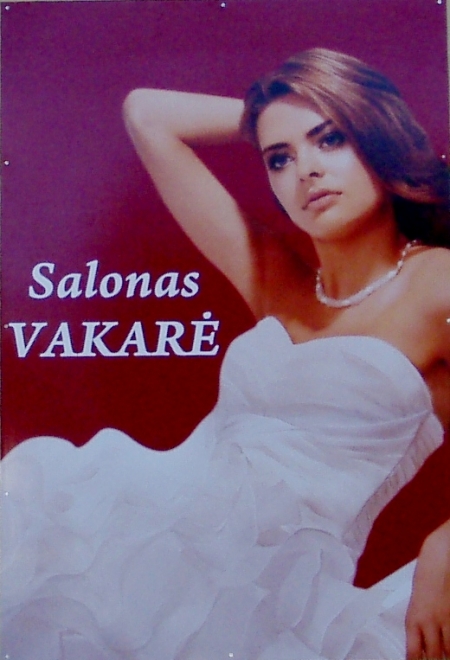 Proginių rūbų salonas VAKARĖ Taikos 55 Klaipėda