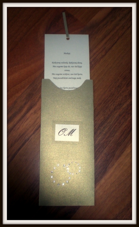 Originalūs rankų darbo kvietimai ir kita švenčių atributika