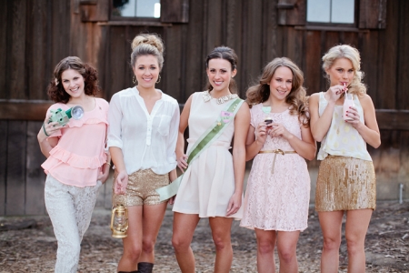 Mergvakario programa „Prisimink kūdikystę, vaikystę ir išdykėlę p